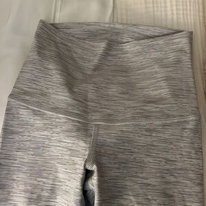 Lululemon leggings cropped